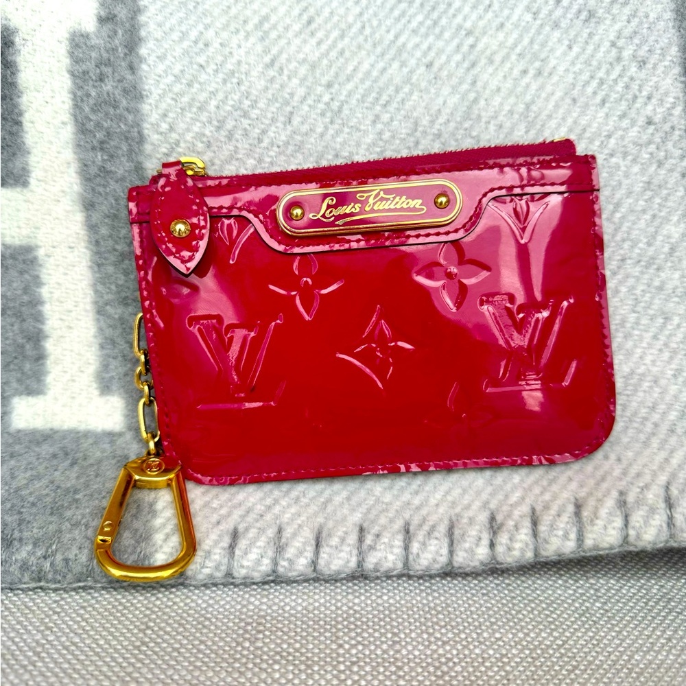 AUTHENTIC! Louis Vuitton Rose POP Key Pouch 😍💋